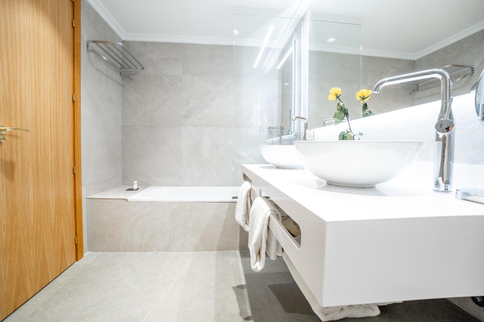 Aparto-Hotel Rosales Madrid Ngoại thất bức ảnh